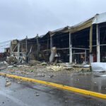 Российская атака повредила «Эпицентр» в Запорожье – компания планирует его восстановить: фото