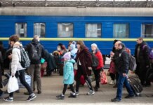 Мэр крупнейшего прифронтового города призвал власти пересмотреть подходы к ВПЛ