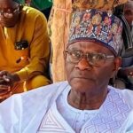 Врач из Германии стал королем одной из беднейшей страны Африки (видео)