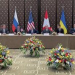 Тупик в Женеве: что стоит за требованиями РФ по Донбассу