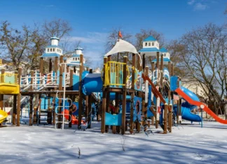 У Херсонській МВА обговорили питання примусової евакуації родин з дітьми