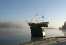 “Самотужки ховають рідних”. У Голій Пристані на Херсонщині зростає смертність