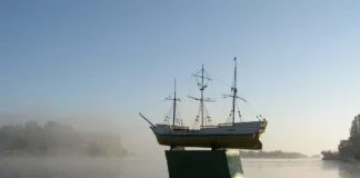 “Самотужки ховають рідних”. У Голій Пристані на Херсонщині зростає смертність