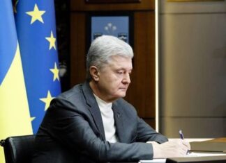 Порошенко в годовщину санкций против него: Механизм санкций дискредитирован, нанесен ущерб международной репутации