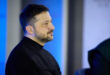 «Они не могут жить в кайфе»: Зеленский объяснил, зачем Украина бьет по российской энергетике