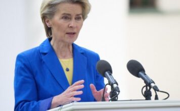 Президент Еврокомиссии провела телефонный разговор с Зеленским накануне переговоров о мире на этой неделе