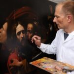 В Киеве показали картину «Поцелуй Иуды», которую похитили 18 лет назад в Одессе (фото)