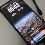 Ваш смартфон заряжается неправильно: эти 3 привычки продлят его жизнь на годы (фото)