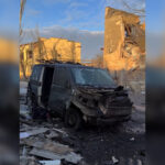 Два дні пекла в зруйнованому Бериславі: Боксер показав відео евакуації, яка перетворилася на жахіття