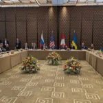 Найближчим часом може пройти обмін, проте у питаннях щодо територій — прогресу немає. Зеленський про результати переговорів