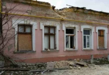 У Херсонській області дві родини отримають кошти на відновлення житла після обстрілів