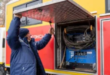 Аварійно-ремонтні бригади з Херсонщини допомагатимуть ліквідувати наслідків російських атак у Києві