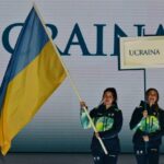 Несмотря на официальный запрет: на церемонии открытия Паралимпиады-2026 вынесли флаг Украины