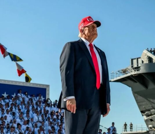 «Какая досада»: Трамп «обмолвился», что хочет переименовать Ормузский пролив в свою честь