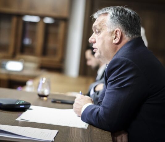 5 вариантов: что может ждать Венгрию в ЕС после победы Орбана, — Politico