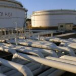 Чехия предложила запустить реверсные поставки нефти в Словакию