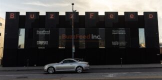 Медиакомпания Buzzfeed заявила о «серьезных сомнениях» в способности продолжить работу