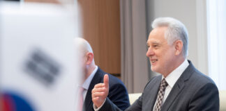 Комбинат Фирташа через суд приостановил аннулирование лицензии