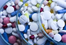 Свириденко: Безрецептурные лекарства со следующей недели можно будет приобрести на АЗС