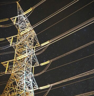 Шмыгаль: Дефицит электроэнергии в Украине сократился в пять-шесть раз