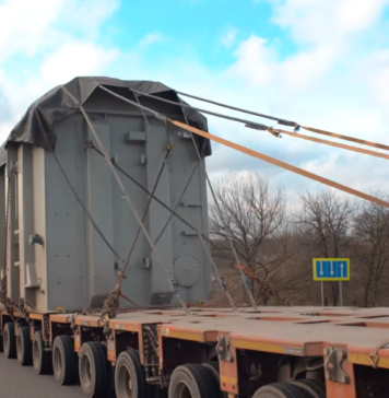 Япония передала три 200-тонных автотрансформатора на $20 млн: Укрэнерго показало, как их доставляли