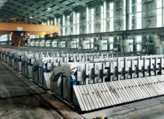 QatarEnergy остановила производство алюминия и химической продукции из-за ударов Ирана