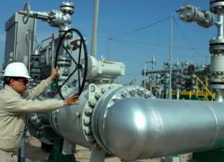 Bloomberg: Ирак сократил добычу нефти и перекрыл вентиль Турции