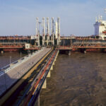 США разрешили Индии временно покупать российскую нефть из-за войны в Иране