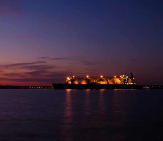 Bloomberg: Катар, вероятно, загрузил первую партию LNG после объявления форс-мажора