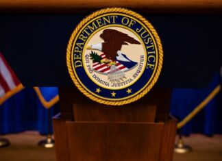 США хотят добиться конфискации более $15 млн у сына соратника бывшего аятоллы Ирана