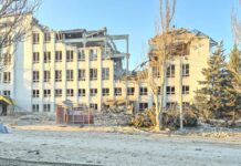 РФ уничтожила здание главпочтамта Укрпошти в Краматорске