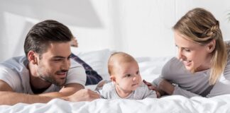 «Не соответствует действительности». Минэкономики опровергло слухи о сокращении декретного отпуска