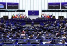 Европарламент разблокирует ратификацию торговой сделки с США