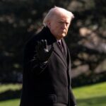 Трамп советует пострадавшим из-за блокировки Ормузского пролива союзникам самим «забрать» свою нефть