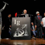 «Трамп «выжил» Шнобелевскую премию из США: где ее будут проводить