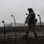 Бросили в дождь «значительные силы»: ВСУ за двое суток уничтожили роту россиян под Покровском (видео)