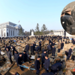 Погибли в войне против Украины: Ким Чен Ын отправил чиновников озеленять могилы солдат КНДР (фото)