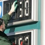 Цена топлива легко вырастет до 100: как украинцы стали заложниками АЗС и кто в этом виноват на самом деле