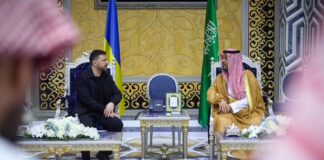 Зеленский на Ближнем Востоке договаривается о поставках Украине дизельного топлива: подробности