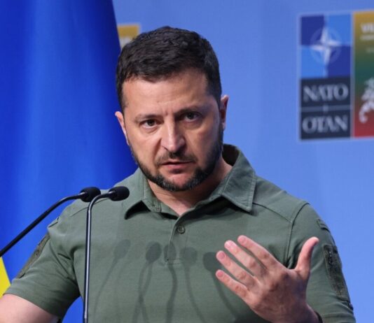 «Мы готовы»: Зеленский через интервью передал премьер-министру Израиля сообщение