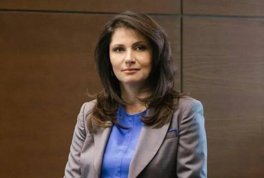 Парламентский кризис перерос в политический — нардеп Фриз