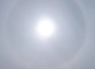 В небі Херсонської області зафіксували «яскраве світлове коло»