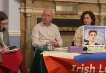 “У мене є син, і я не можу уявити, що його можуть забрати”. Мати політв’язня з Херсонщини розповіла про сина на зустрічі в Ірландії