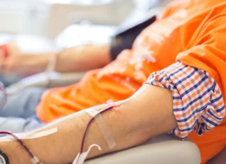Херсонський обласний центр служби крові потребує донорів, особливо четвертої негативної групи