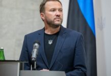 Глава МИД Эстонии о новых доказательствах связей Венгрии и Словакии с РФ: Это подрывает нашу безопасность