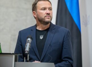 Глава МИД Эстонии о новых доказательствах связей Венгрии и Словакии с РФ: Это подрывает нашу безопасность