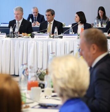 Порошенко призвал лидеров ЕС сосредоточить внимание на войне России против Украины