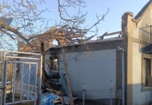 Інтенсивні обстріли зруйнували будинки у Бериславському районі Херсонщини