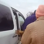 Самотужки вийшов із Берислава. На Херсонщині поліціянти евакуювали трьох людей