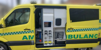 Медзаклади Херсонщини отримали дві нові спецмашини